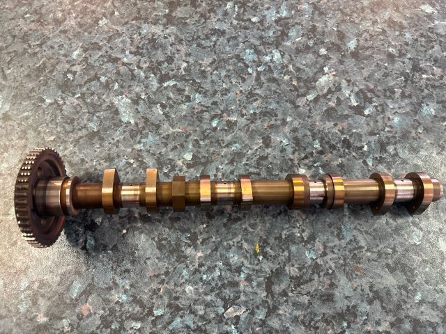 bontott KIA CEED Kipufogó Vezérműtengely