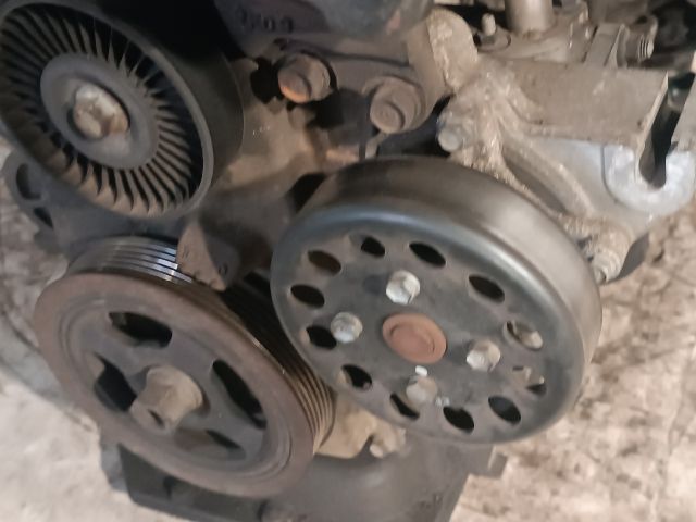 bontott KIA CEED Komplett Motor (Segédberendezésekkel)