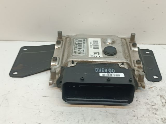 bontott KIA CEED Motorvezérlő