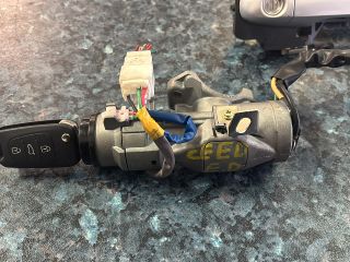 bontott KIA CEED Motorvezérlő