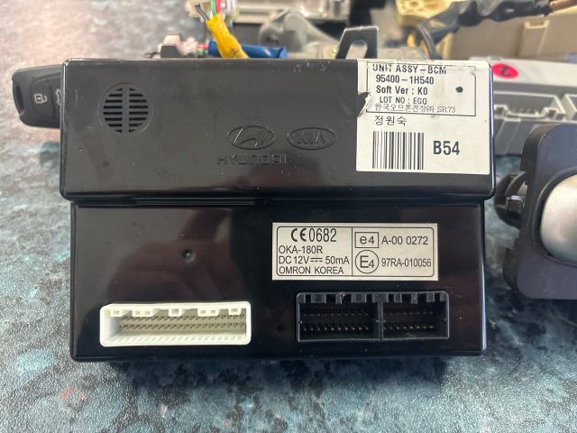 bontott KIA CEED Motorvezérlő