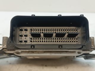 bontott KIA CEED Motorvezérlő