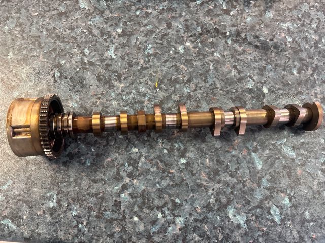 bontott KIA CEED Szívó Vezérműtengely