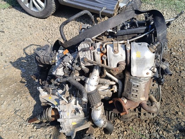 bontott KIA CEED Motor (Fűzött blokk hengerfejjel)