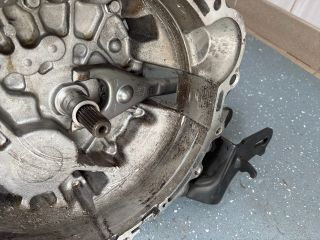 bontott KIA CEED Váltó (Mechanikus)