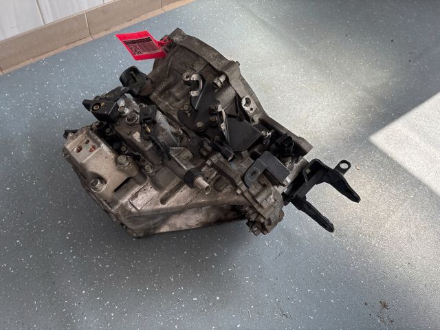 bontott KIA CEED Váltó (Mechanikus)