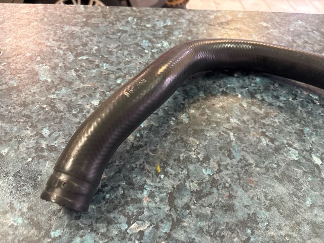 bontott KIA CEED Vízcső