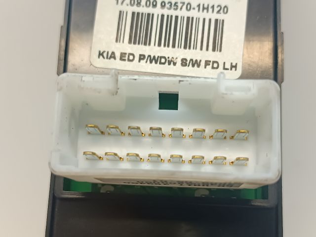 bontott KIA CEED Ablakemelő Kapcsoló Négyes / Kettes