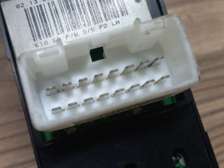 bontott KIA CEED Ablakemelő Kapcsoló Négyes / Kettes