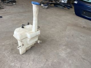 bontott KIA CEED Ablakmosó Tartály