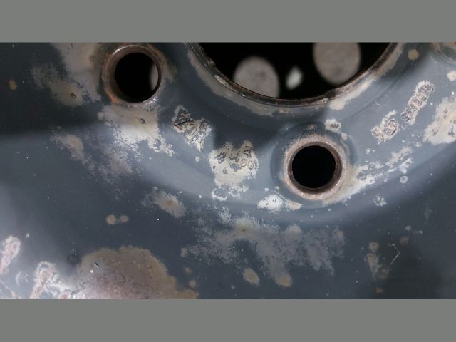 bontott KIA CEED Acélfelni Gumival (1 db)