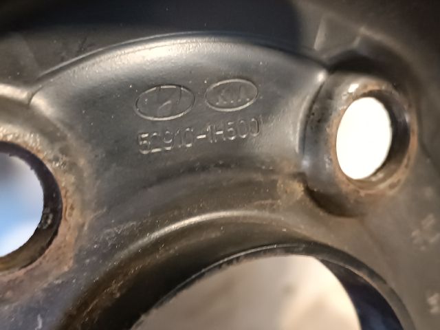 bontott KIA CEED Acélfelni Gumival (1 db)