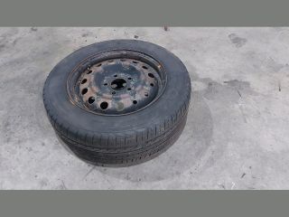 bontott KIA CEED Acélfelni Gumival (1 db)