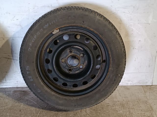 bontott KIA CEED Acélfelni Pár Gumival