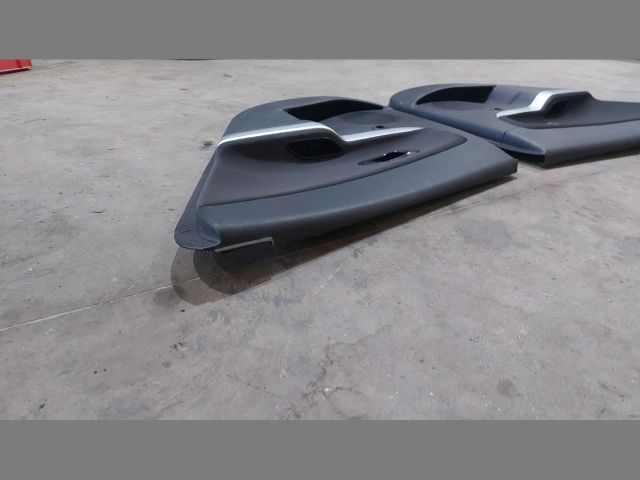 bontott KIA CEED Ajtó Kárpit Szett