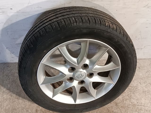 bontott KIA CEED Alufelni Gumival (1 db)