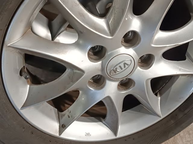 bontott KIA CEED Alufelni Pár Gumival