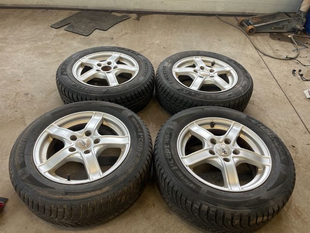 bontott KIA CEED Alufelni Szett