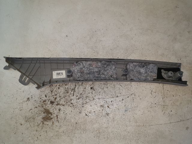 bontott KIA CEED Bal A Oszlop Burkolat