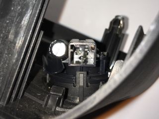 bontott KIA CEED Bal A Oszlop Hangszóró