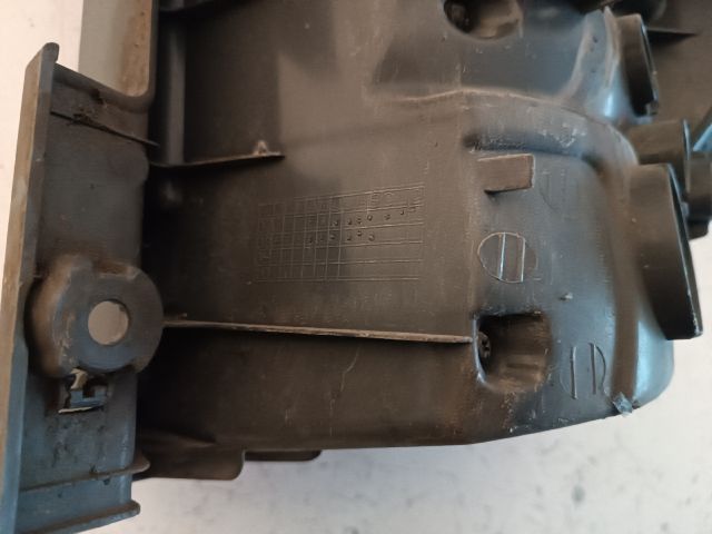 bontott KIA CEED Bal Alsó Hátsó Lámpa