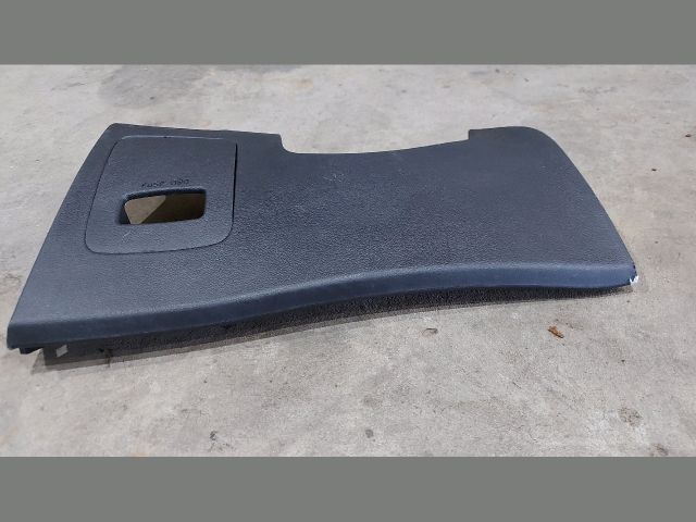 bontott KIA CEED Bal Alsó Műszerfal Burkolat