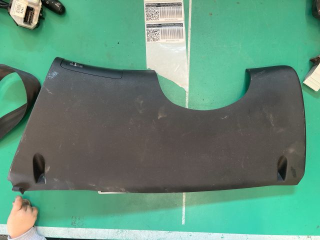 bontott KIA CEED Bal Alsó Műszerfal Burkolat