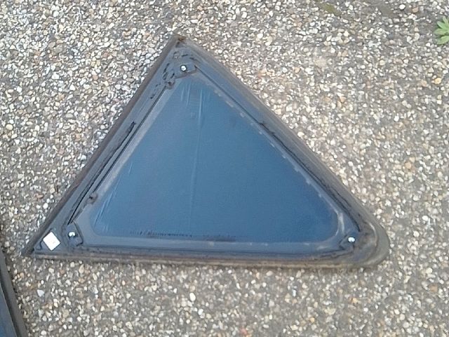 bontott KIA CEED Bal C Oszlop Oldalablak Üveg