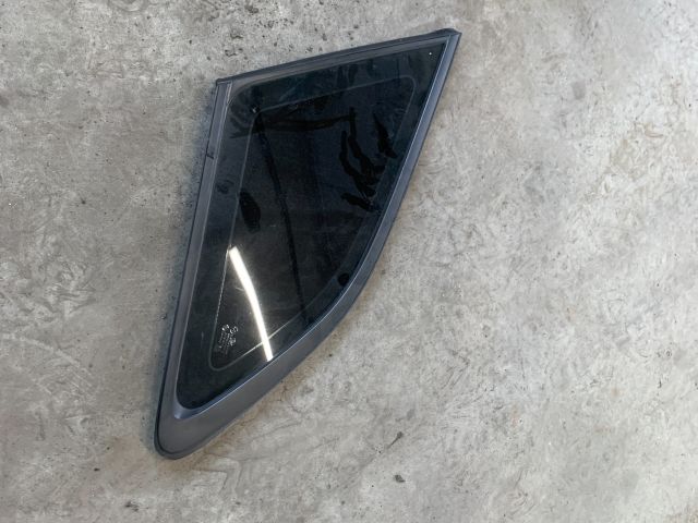 bontott KIA CEED Bal C Oszlop Oldalablak Üveg