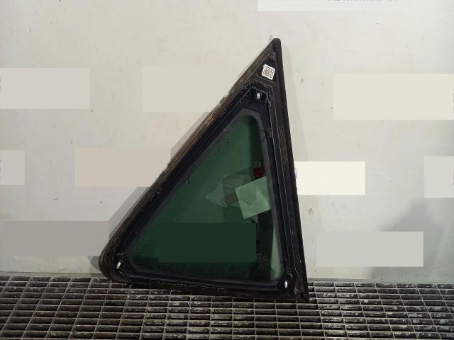 bontott KIA CEED Bal C Oszlop