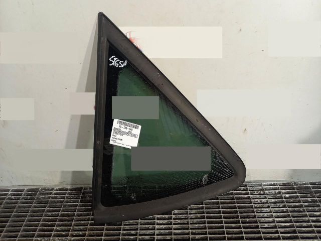 bontott KIA CEED Bal C Oszlop