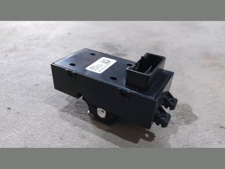 bontott KIA CEED Bal első Ablakemelő Kapcsoló