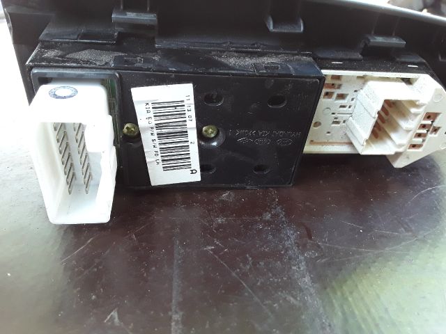 bontott KIA CEED Bal első Ablakemelő Kapcsoló