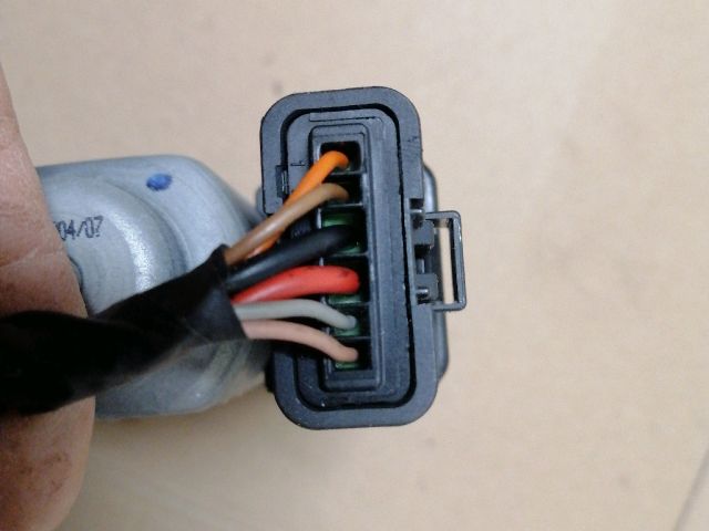 bontott KIA CEED Bal első Ablakemelő Motor