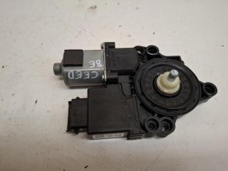bontott KIA CEED Bal első Ablakemelő Motor