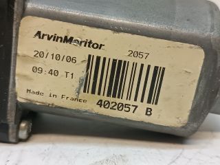 bontott KIA CEED Bal első Ablakemelő Motor