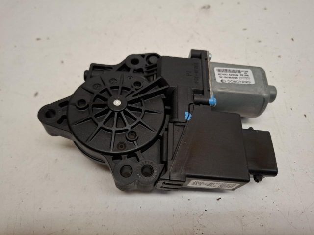 bontott KIA CEED Bal első Ablakemelő Motor