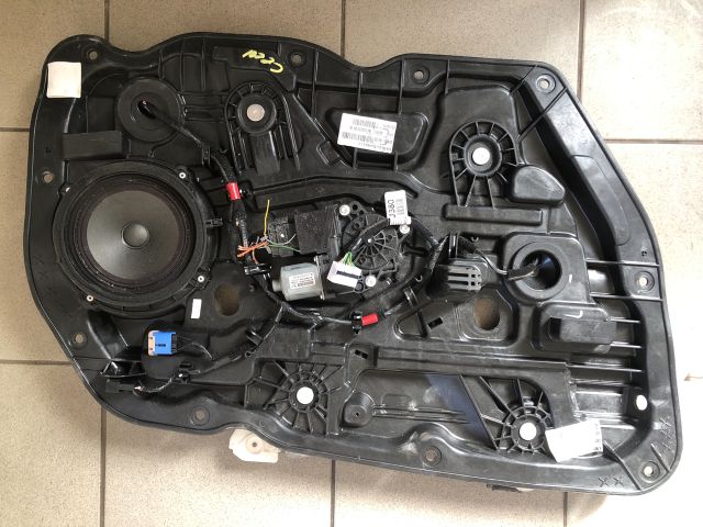 bontott KIA CEED Bal első Ablakemelő Szerkezet (Elektromos)