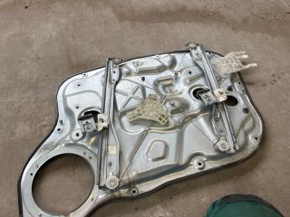 bontott KIA CEED Bal első Ablakemelő Szerkezet (Elektromos)