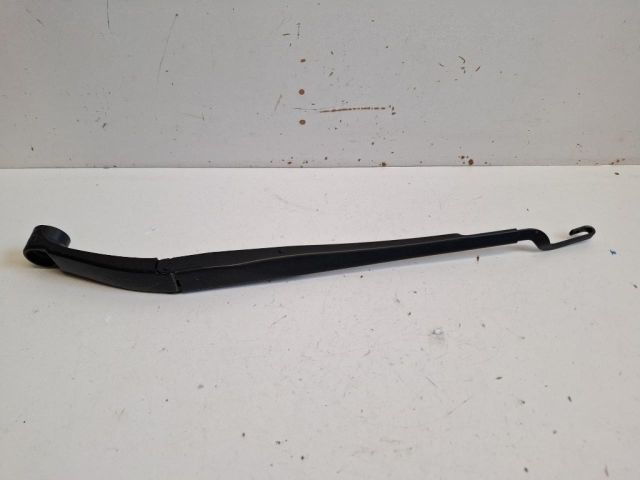 bontott KIA CEED Bal első Ablaktörlő Kar