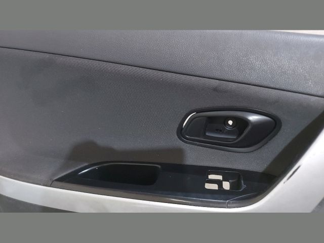 bontott KIA CEED Bal első Ajtó Kárpit