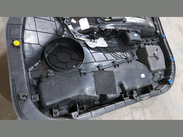 bontott KIA CEED Bal első Ajtó Kárpit