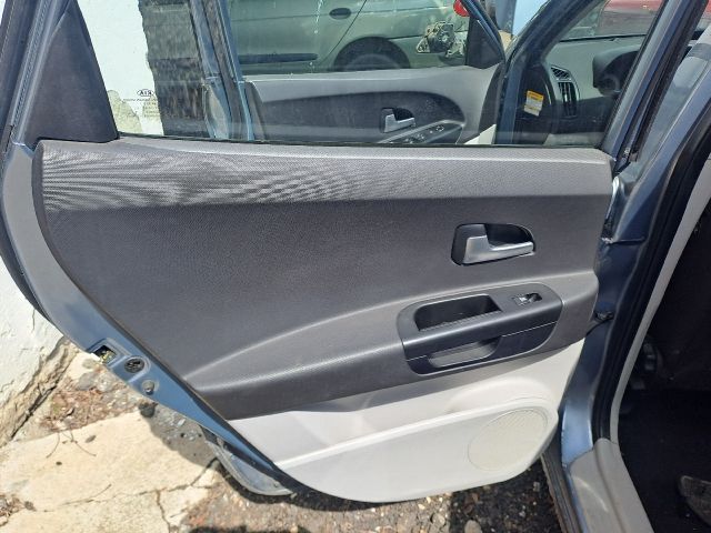 bontott KIA CEED Bal első Ajtó Kárpit