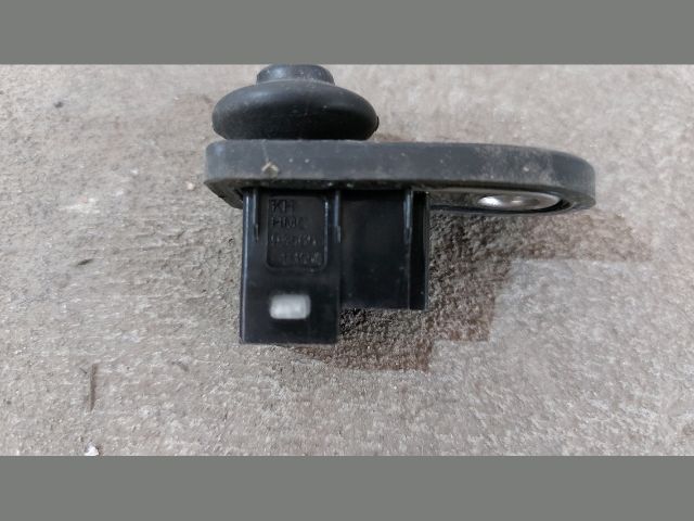 bontott KIA CEED Bal első Ajtó Nyitás Érzékelő