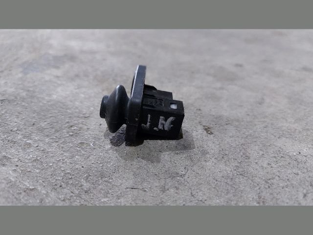 bontott KIA CEED Bal első Ajtó Nyitás Érzékelő