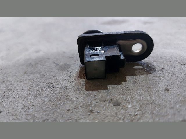 bontott KIA CEED Bal első Ajtó Nyitás Érzékelő