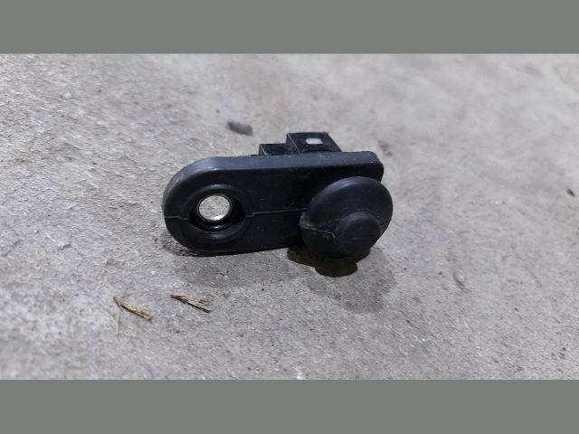 bontott KIA CEED Bal első Ajtó Nyitás Érzékelő