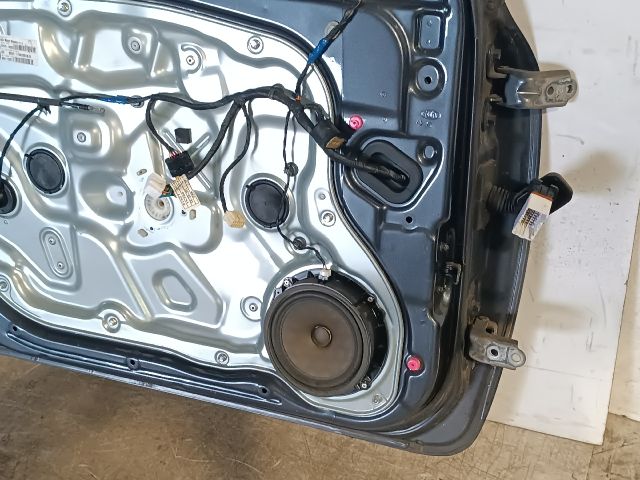 bontott KIA CEED Bal első Ajtó (Részeivel)