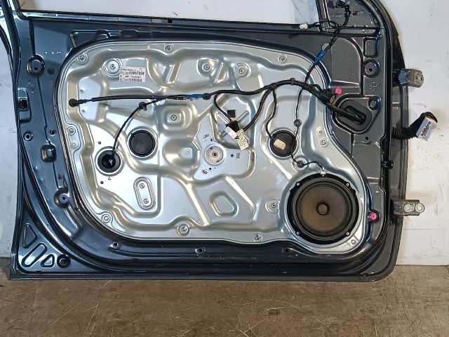 bontott KIA CEED Bal első Ajtó (Részeivel)