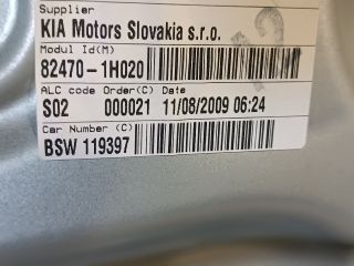 bontott KIA CEED Bal első Ajtó (Részeivel)